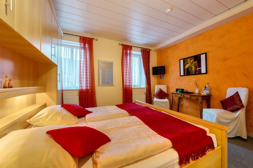 Moselhotel Ludwigs Köwerich الغرفة الصورة